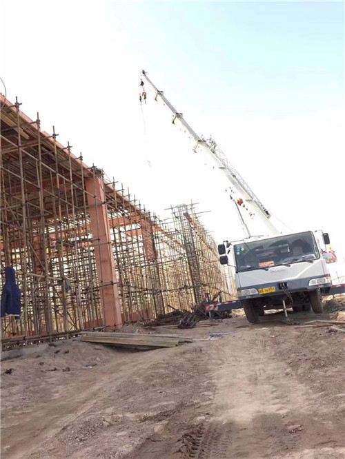 同江市25 吨、50 吨吊车怎么选？多大重量 / 半径适合对应车型？